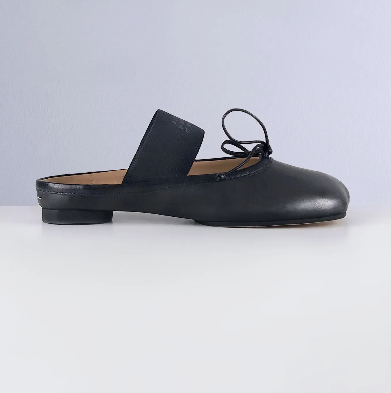 ANATOMIC SLIP-ON