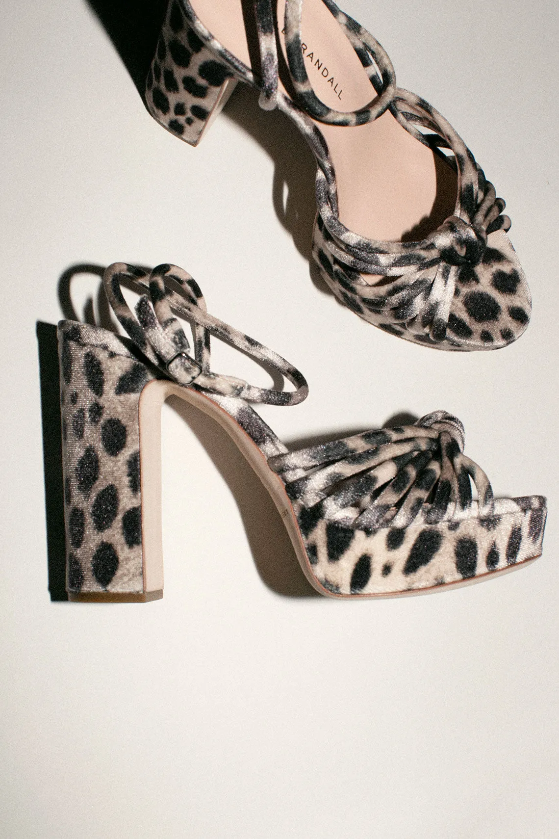 Leopard Rivka Platform